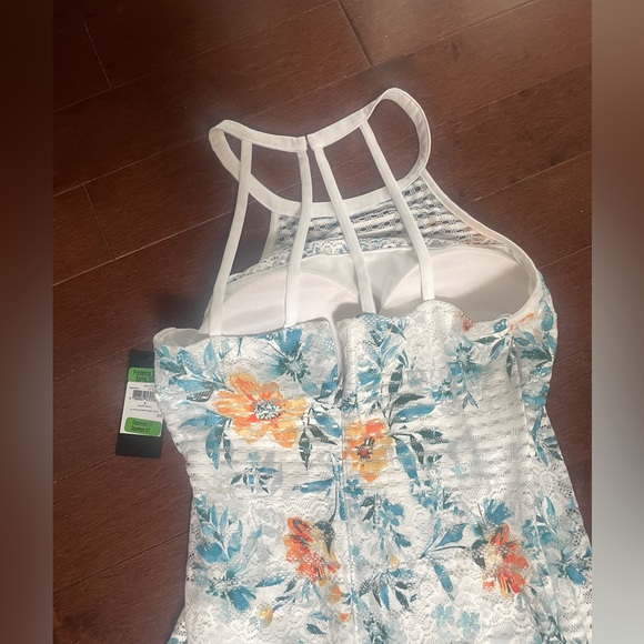 GUESS DRESS size 2 Strappy - Picture 2 of 4